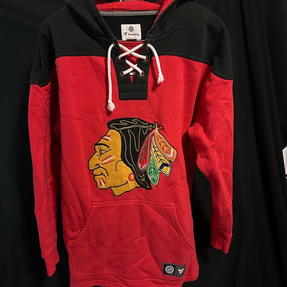 Fanatics Red and Black Lace-Up Sweatshirt